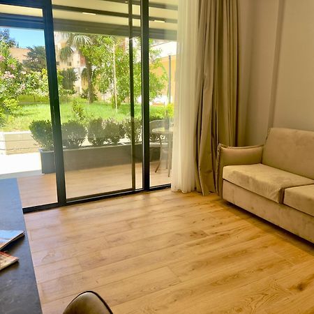 Elmar Comfort Vlore Exterior photo