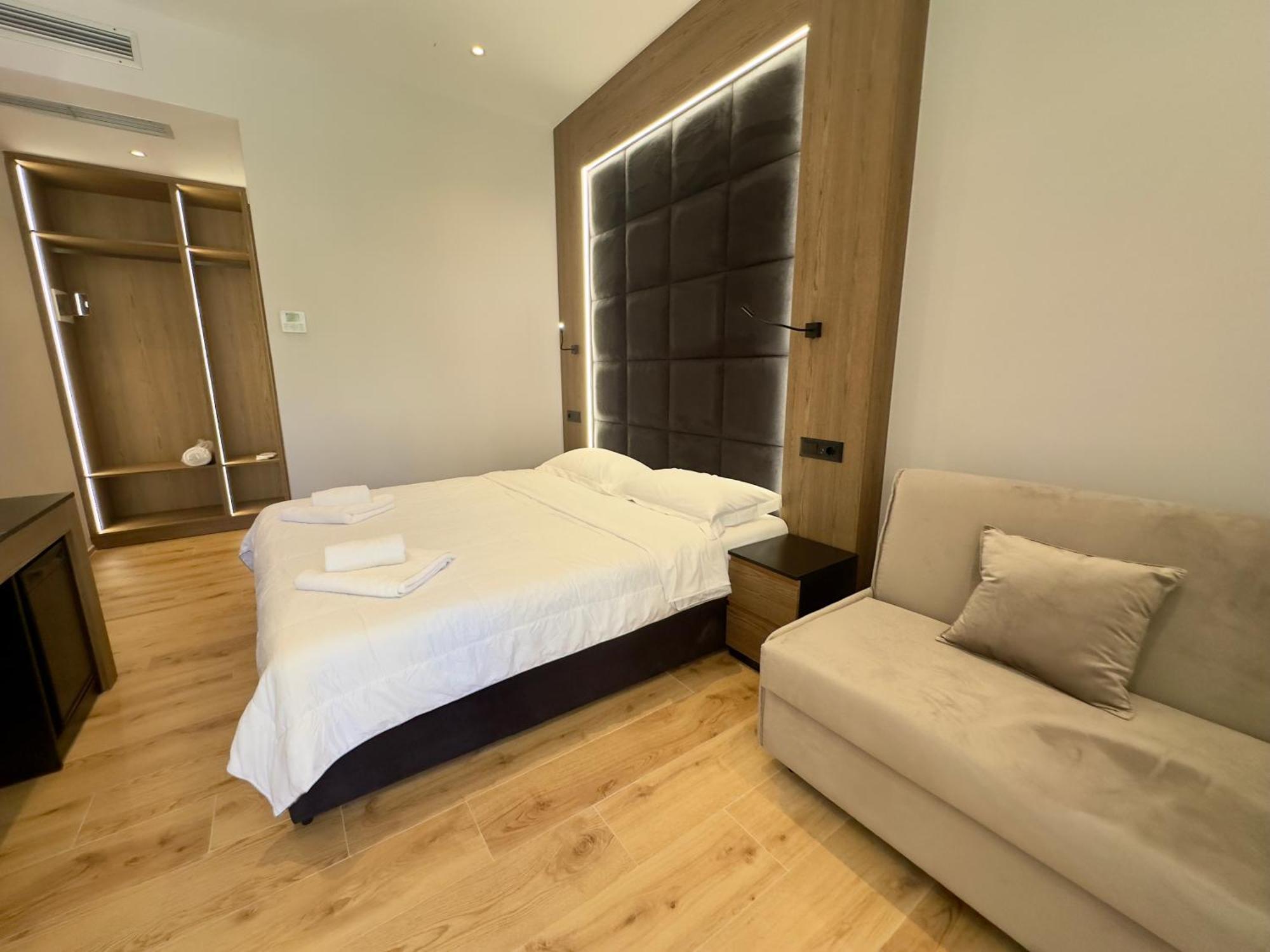 Elmar Comfort Vlore Exterior photo